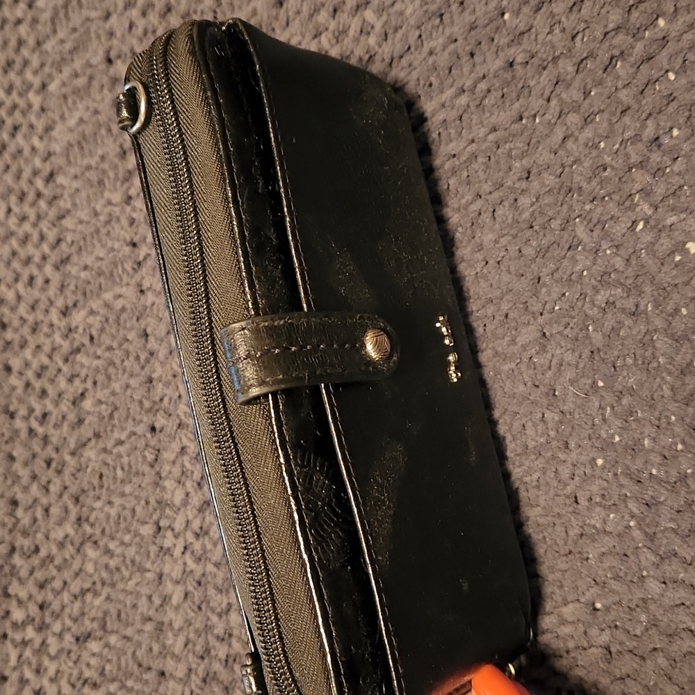 Wallet - Picture 2 of 3